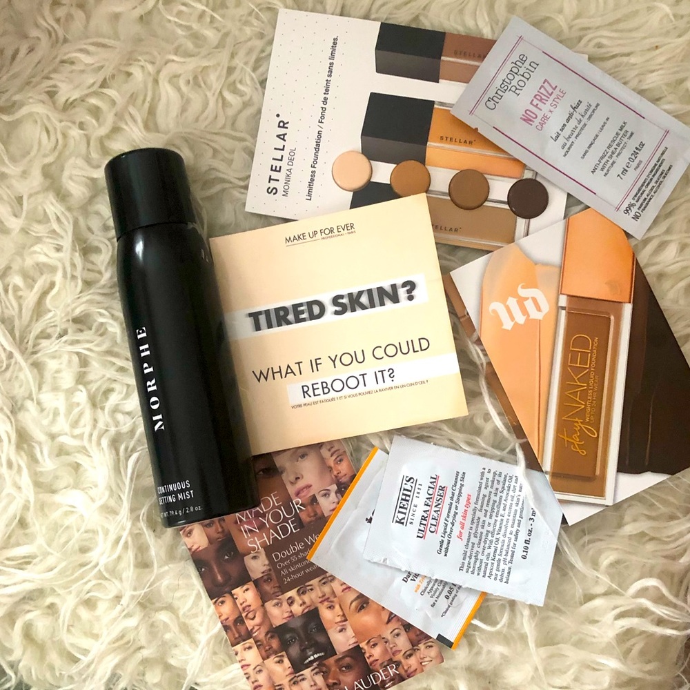Sample box with full size Morphe spray